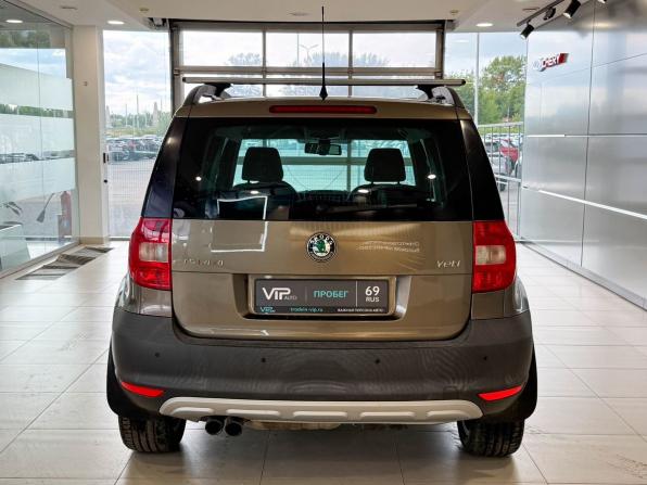 Skoda Yeti I с пробегом 2010 года, цена 845 000 рублей, 243204 км, внедорожник, Автокод Объявления