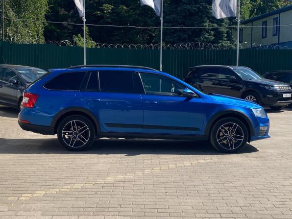 Skoda Octavia III (A7) с пробегом 2015 года, цена 1 650 000 рублей, 300500 км, универсал, Автокод Объявления