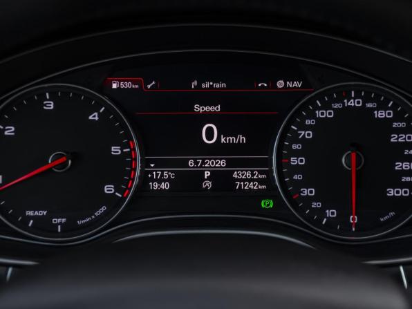 Audi A6 IV (C7) Рестайлинг с пробегом 2017 года, цена 2 848 000 рублей, 71072 км, седан, Автокод Объявления