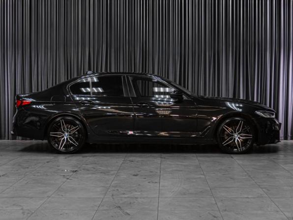 BMW 5 серии VII (G30/G31/G38) с пробегом 2019 года, цена 2 629 000 рублей, 230349 км, седан, Автокод Объявления