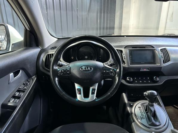 Kia Sportage III Рестайлинг с пробегом 2015 года, цена 1 679 900 рублей, 140133 км, внедорожник, Автокод Объявления