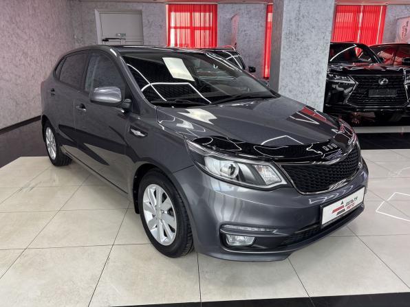 Kia Rio III Рестайлинг с пробегом 2017 года, цена 1 399 000 рублей, 78216 км, хэтчбек, Автокод Объявления