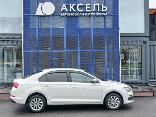 Skoda Rapid II с пробегом 2021 года, цена 1 749 000 рублей, 58000 км, лифтбек, Автокод Объявления