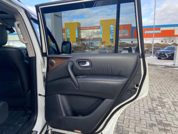 Infiniti QX56 II с пробегом 2013 года, цена 2 650 000 рублей, 154212 км, внедорожник, Автокод Объявления
