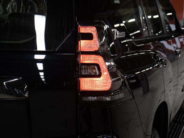 Toyota Land Cruiser Prado 150 Series Рестайлинг 3 с пробегом 2022 года, цена 11 350 000 рублей, 549 км, внедорожник, Автокод Объявления