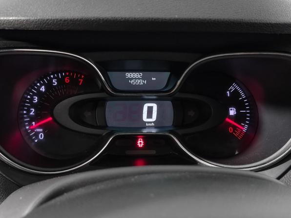 Renault Kaptur I с пробегом 2018 года, цена 1 540 000 рублей, 98882 км, внедорожник, Автокод Объявления