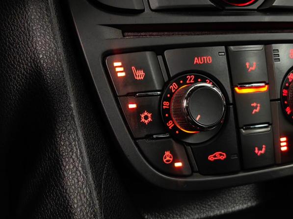 Opel Meriva B с пробегом 2013 года, цена 888 000 рублей, 145661 км, минивэн, Автокод Объявления