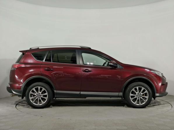 Toyota RAV4 IV (XA40) Рестайлинг с пробегом 2017 года, цена 2 299 000 рублей, 176591 км, внедорожник, Автокод Объявления