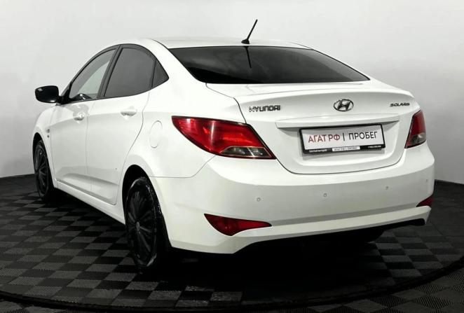 Hyundai Solaris I с пробегом 2014 года, цена 1 050 000 рублей, 104082 км, седан, Автокод Объявления