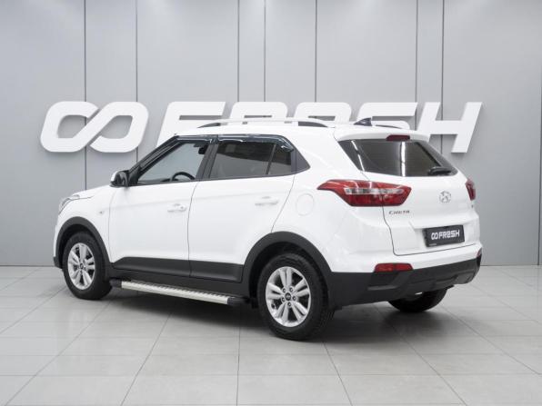 Hyundai Creta I с пробегом 2017 года, цена 1 369 000 рублей, 122419 км, внедорожник, Автокод Объявления