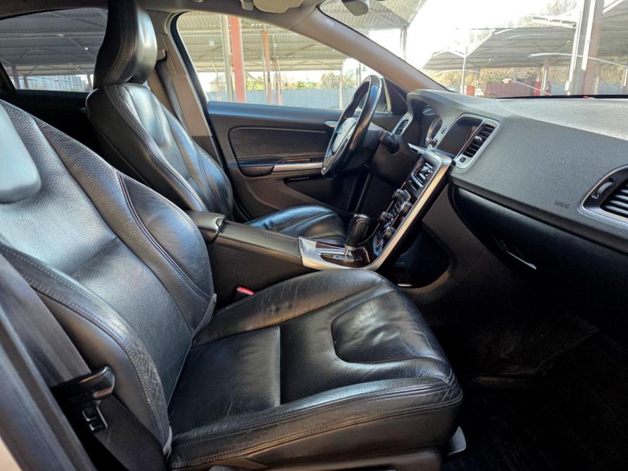 Volvo S60 II Екатеринбург  - изображение 11