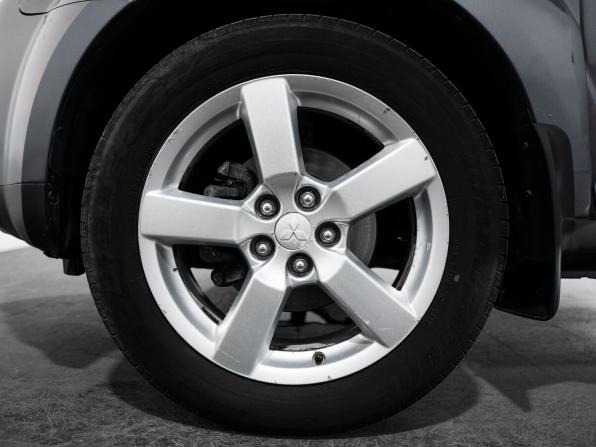 Mitsubishi Outlander II с пробегом 2008 года, цена 1 099 500 рублей, 235307 км, внедорожник, Автокод Объявления