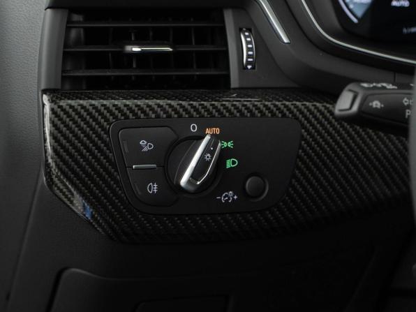 Audi A4 V (B9) Рестайлинг с пробегом 2025 года, цена 6 054 444 рубля, 80 км, седан, Автокод Объявления
