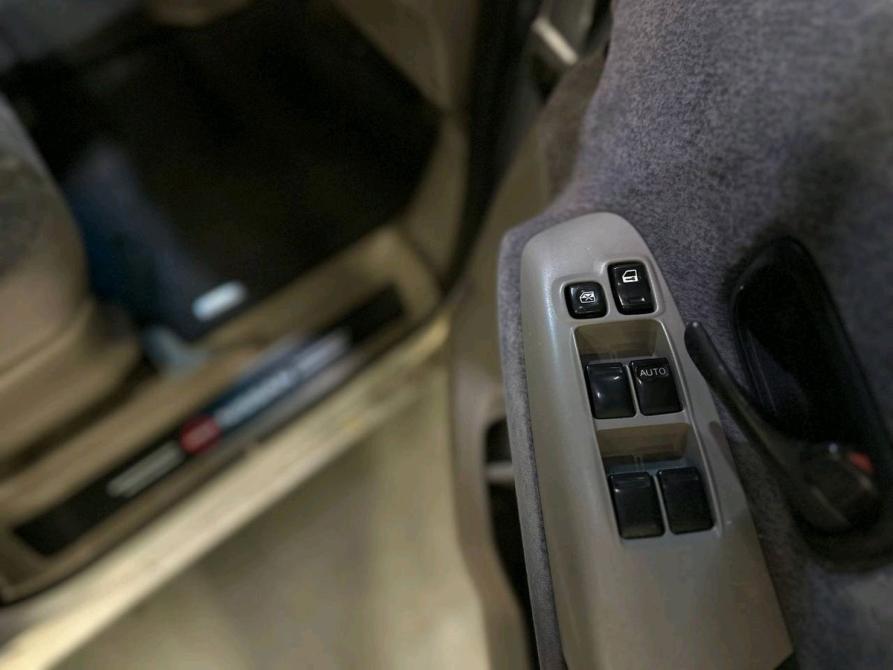 Nissan Serena II (C24) Новосибирск  - изображение 22