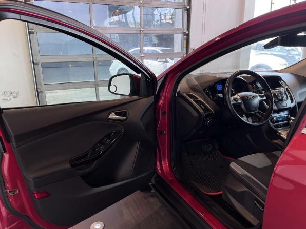 Ford Focus III с пробегом 2013 года, цена 740 000 рублей, 149530 км, хэтчбек, Автокод Объявления