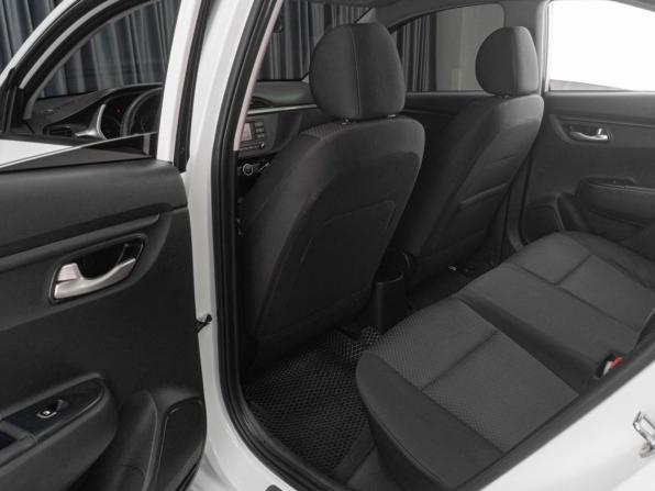 Kia Rio IV Рестайлинг с пробегом 2022 года, цена 1 239 000 рублей, 117096 км, седан, Автокод Объявления
