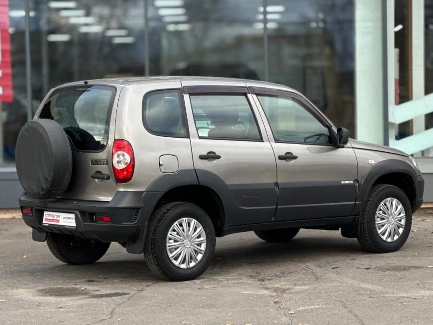 Chevrolet Niva I Рестайлинг Архангельск  - изображение 7