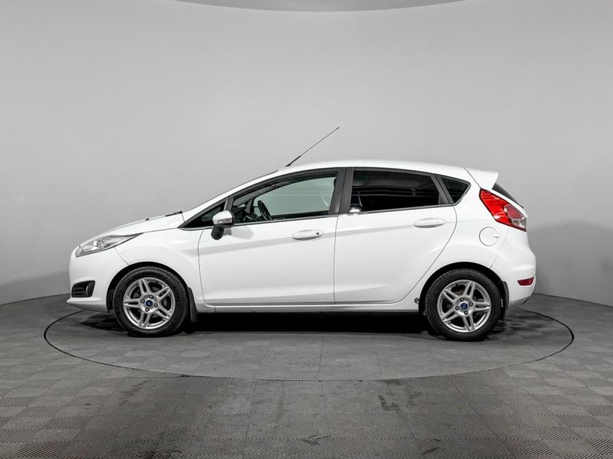 Ford Fiesta Mk6 Рестайлинг Санкт-Петербург  - изображение 8