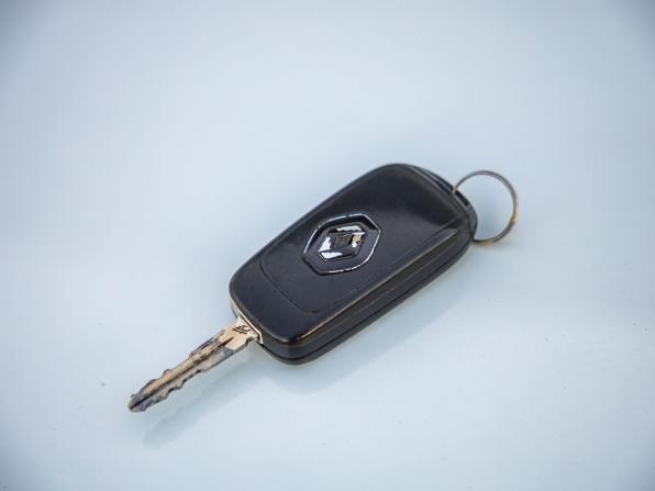 Renault Logan II Рестайлинг с пробегом 2020 года, цена 548 000 рублей, 369992 км, седан, Автокод Объявления