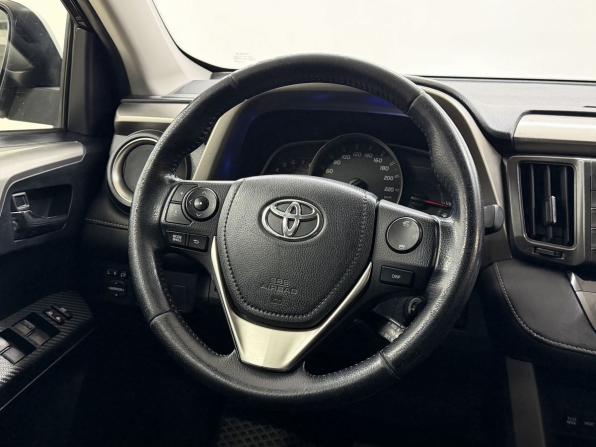 Toyota RAV4 IV (XA40) с пробегом 2015 года, цена 1 860 000 рублей, 135552 км, внедорожник, Автокод Объявления