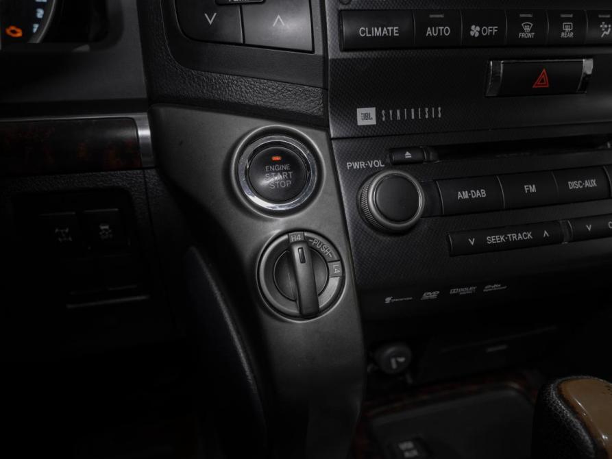 Toyota Land Cruiser 200 Series Москва  - изображение 18