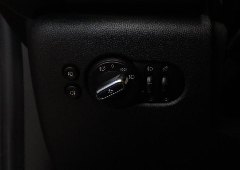 Mini Hatch III (F55/F56) Рестайлинг Москва  - изображение 10