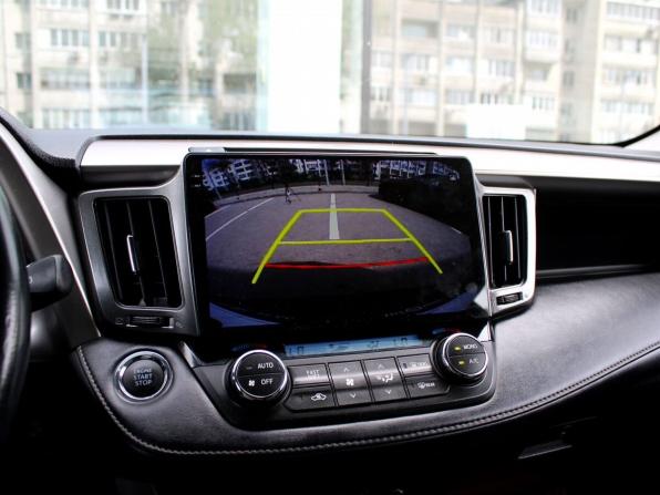 Toyota RAV4 IV (XA40) Рестайлинг с пробегом 2018 года, цена 2 995 000 рублей, 104414 км, внедорожник, Автокод Объявления