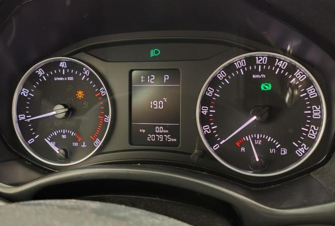Skoda Octavia II (A5) Рестайлинг с пробегом 2013 года, цена 980 000 рублей, 207974 км, лифтбек, Автокод Объявления