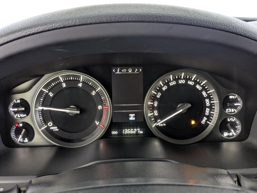 Toyota Land Cruiser 200 Series Рестайлинг 2 Москва  - изображение 15