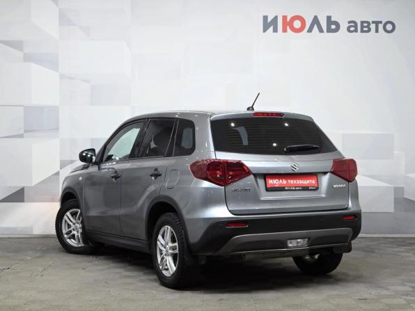 Suzuki Vitara II Рестайлинг с пробегом 2021 года, цена 1 350 000 рублей, 247546 км, внедорожник, Автокод Объявления
