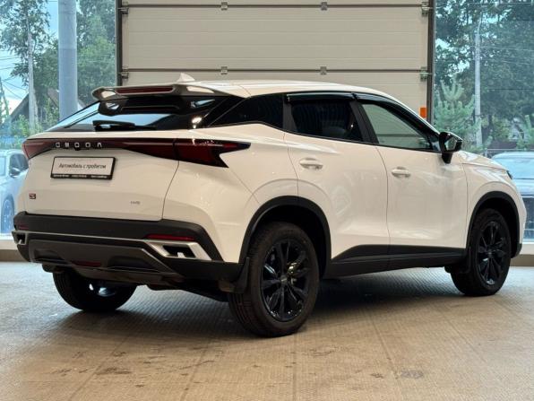 Omoda C5 I Рестайлинг с пробегом 2025 года, цена 2 199 000 рублей, 5380 км, внедорожник, Автокод Объявления