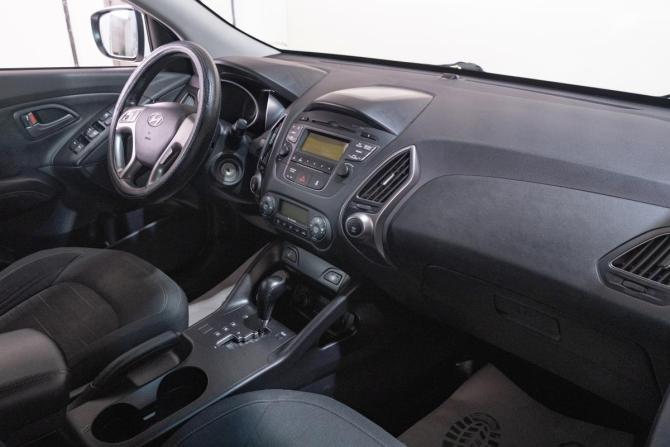 Hyundai ix35 I Рестайлинг с пробегом 2015 года, цена 1 389 000 рублей, 171000 км, внедорожник, Автокод Объявления