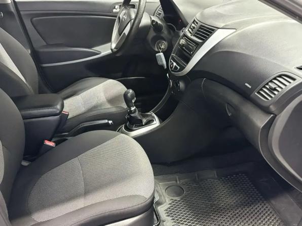 Hyundai Solaris I с пробегом 2013 года, цена 559 000 рублей, 99000 км, хэтчбек, Автокод Объявления