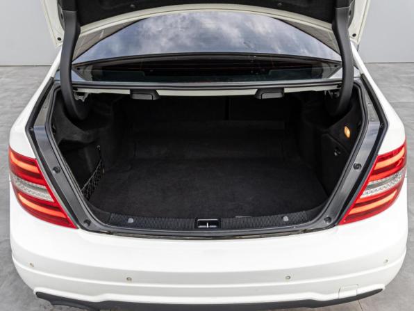 Mercedes-Benz C-Класс III (W204) Рестайлинг с пробегом 2011 года, цена 1 179 000 рублей, 221167 км, седан, Автокод Объявления