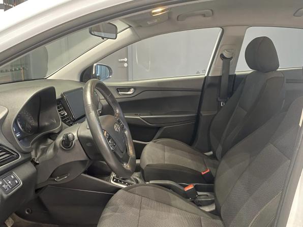 Hyundai Solaris II Рестайлинг с пробегом 2021 года, цена 1 485 000 рублей, 98598 км, седан, Автокод Объявления