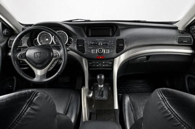 Honda Accord VIII с пробегом 2008 года, цена 1 149 000 рублей, 372000 км, седан, Автокод Объявления