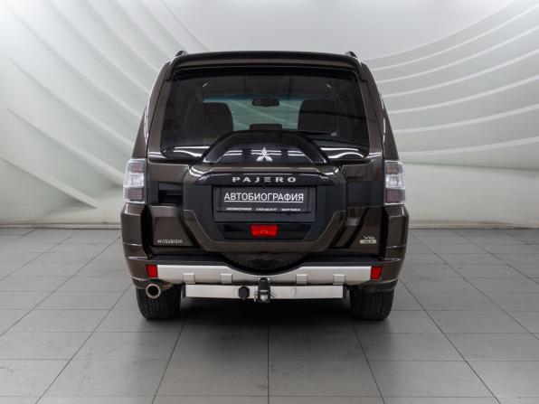Mitsubishi Pajero IV Рестайлинг 2 с пробегом 2018 года, цена 3 758 000 рублей, 23652 км, внедорожник, Автокод Объявления