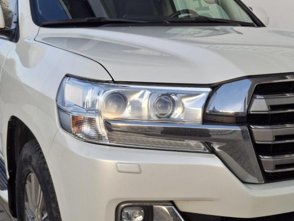 Toyota Land Cruiser 200 Series Рестайлинг 2 с пробегом 2019 года, цена 6 690 000 рублей, 153328 км, внедорожник, Автокод Объявления