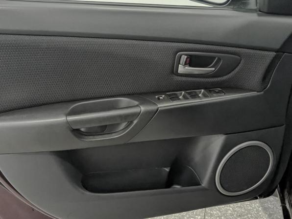Mazda 3 I (BK) Рестайлинг с пробегом 2007 года, цена 950 000 рублей, 72000 км, седан, Автокод Объявления