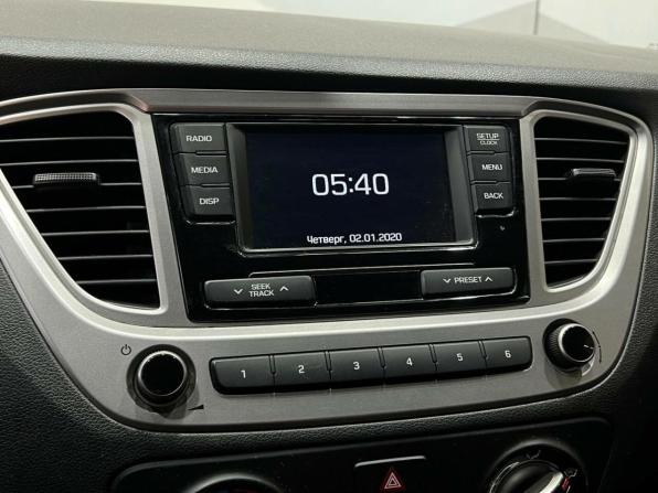 Hyundai Solaris II с пробегом 2019 года, цена 1 400 000 рублей, 81000 км, седан, Автокод Объявления