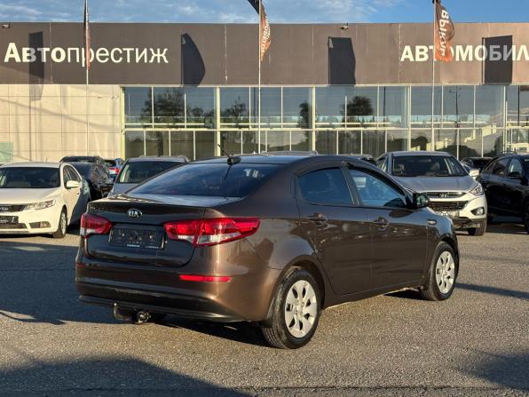 Kia Rio III Рестайлинг с пробегом 2017 года, цена 899 000 рублей, 170788 км, седан, Автокод Объявления