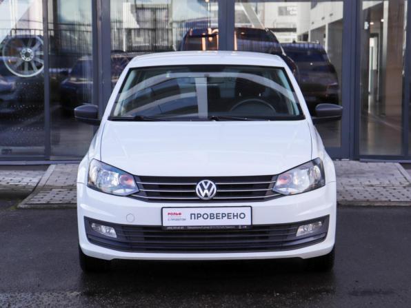 Volkswagen Polo V Рестайлинг с пробегом 2017 года, цена 1 057 000 рублей, 116488 км, седан, Автокод Объявления