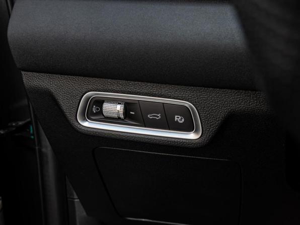 Geely Coolray I Рестайлинг с пробегом 2023 года, цена 2 165 000 рублей, 59198 км, внедорожник, Автокод Объявления