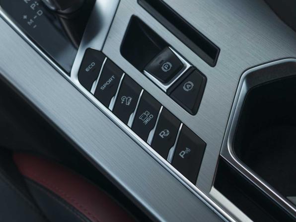 Geely Coolray I с пробегом 2022 года, цена 1 450 000 рублей, 60715 км, внедорожник, Автокод Объявления