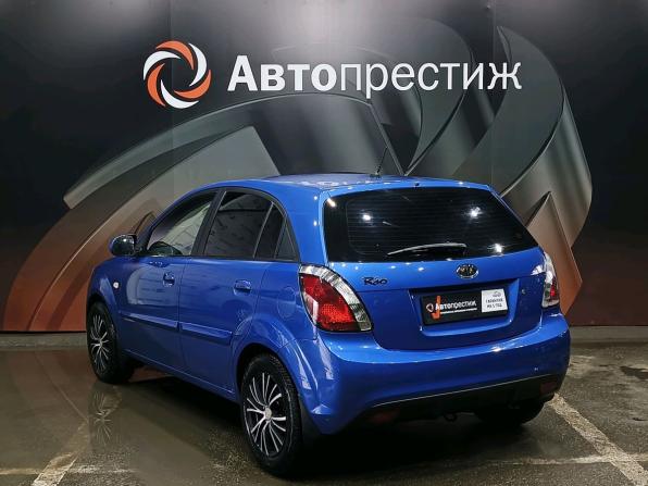 Kia Rio II Рестайлинг с пробегом 2010 года, цена 520 000 рублей, 247500 км, хэтчбек, Автокод Объявления