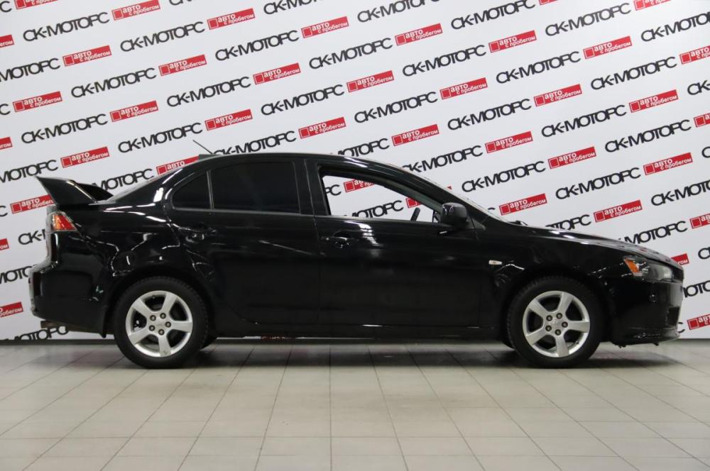 Mitsubishi Lancer X Рестайлинг Сургут  - изображение 6