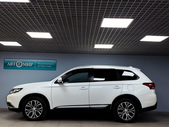 Mitsubishi Outlander III Рестайлинг 2 с пробегом 2018 года, цена 1 899 000 рублей, 113983 км, внедорожник, Автокод Объявления