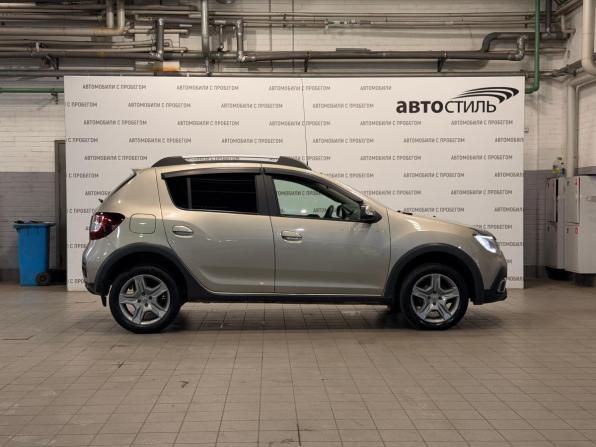 Renault Sandero II Рестайлинг с пробегом 2020 года, цена 1 199 000 рублей, 78539 км, хэтчбек, Автокод Объявления