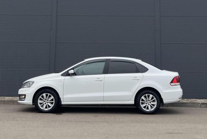Volkswagen Polo V с пробегом 2015 года, цена 780 000 рублей, 196376 км, седан, Автокод Объявления