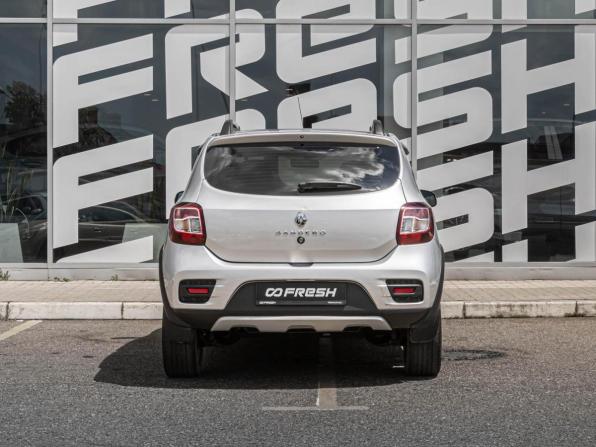 Renault Sandero II Рестайлинг с пробегом 2020 года, цена 1 219 040 рублей, 56904 км, хэтчбек, Автокод Объявления